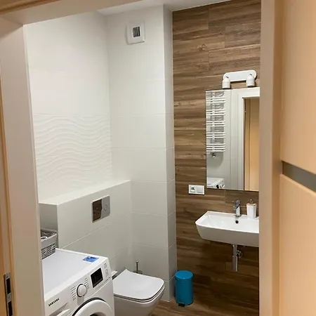 Jana Kazimierza 66 * ワルシャワ