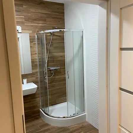 Jana Kazimierza 66 ワルシャワ