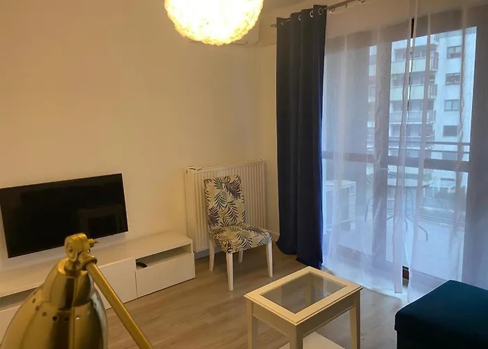 Jana Kazimierza 66 *